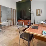 Apartment T2 En Centre-ville De