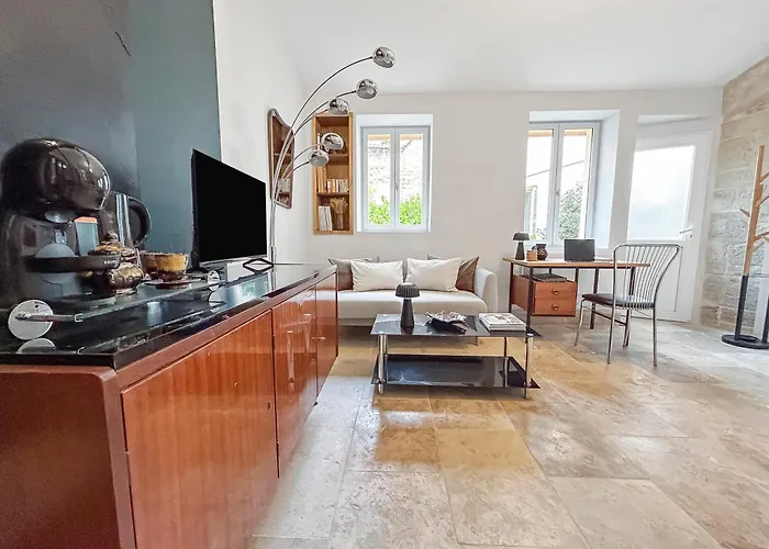 T2 En Centre-ville De アパート