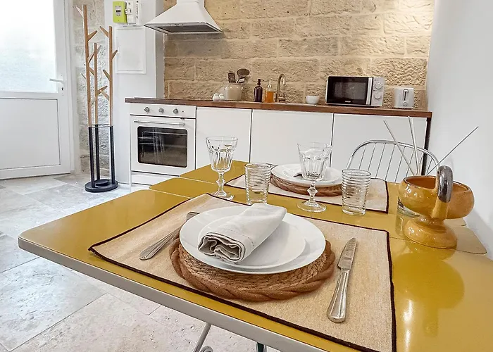 T2 En Centre-ville De アパート ディジョン